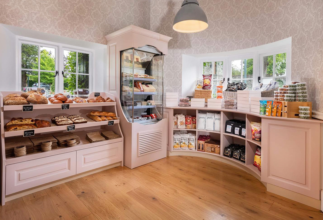 Pantry-1.jpg